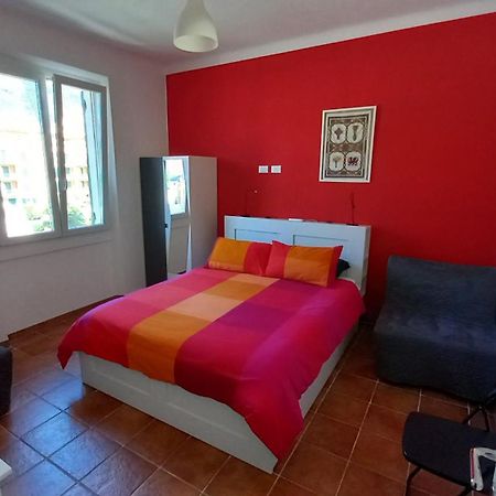Celtic House B&B Varazze Bagian luar foto