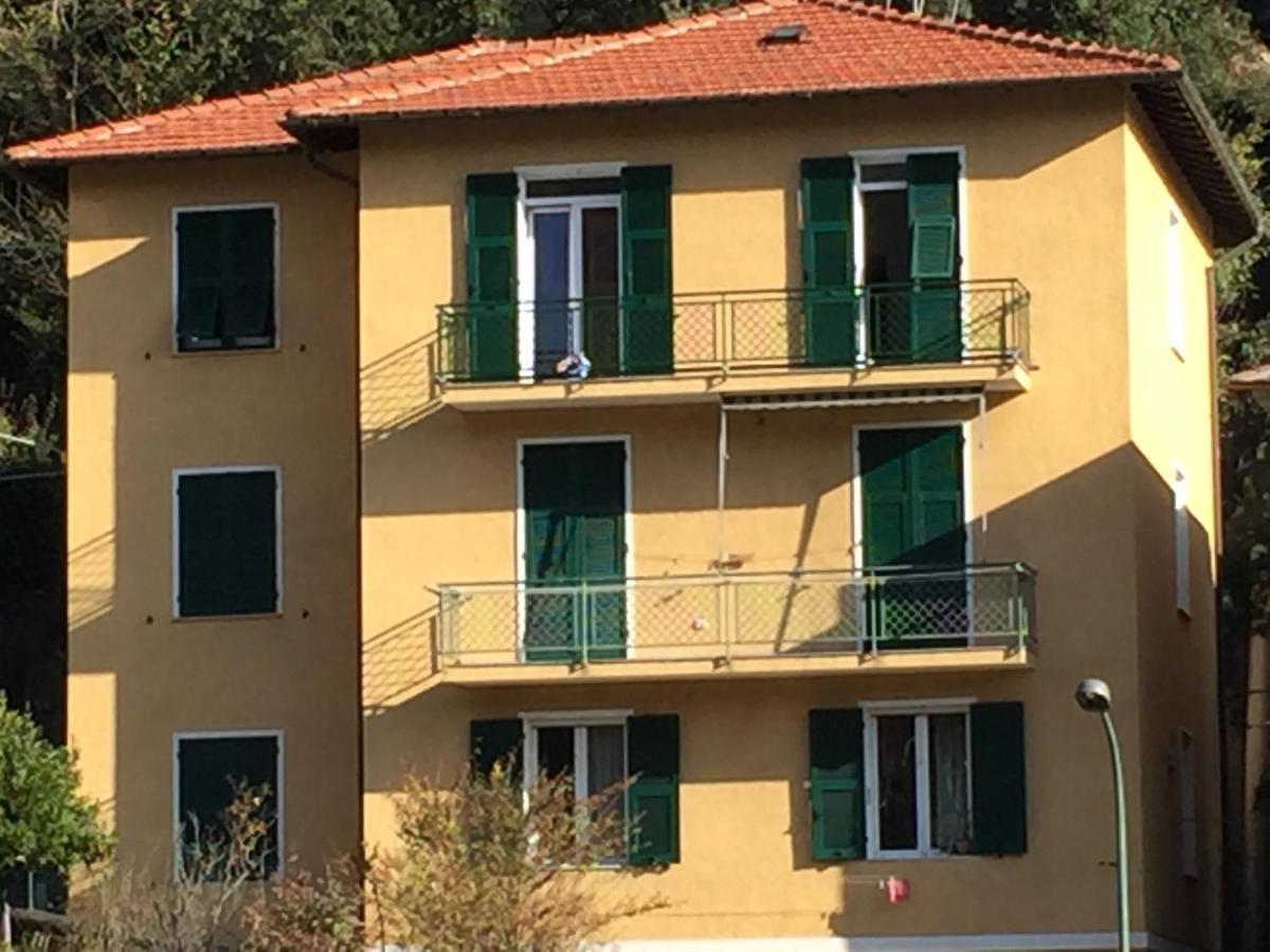 Celtic House B&B Varazze Bagian luar foto