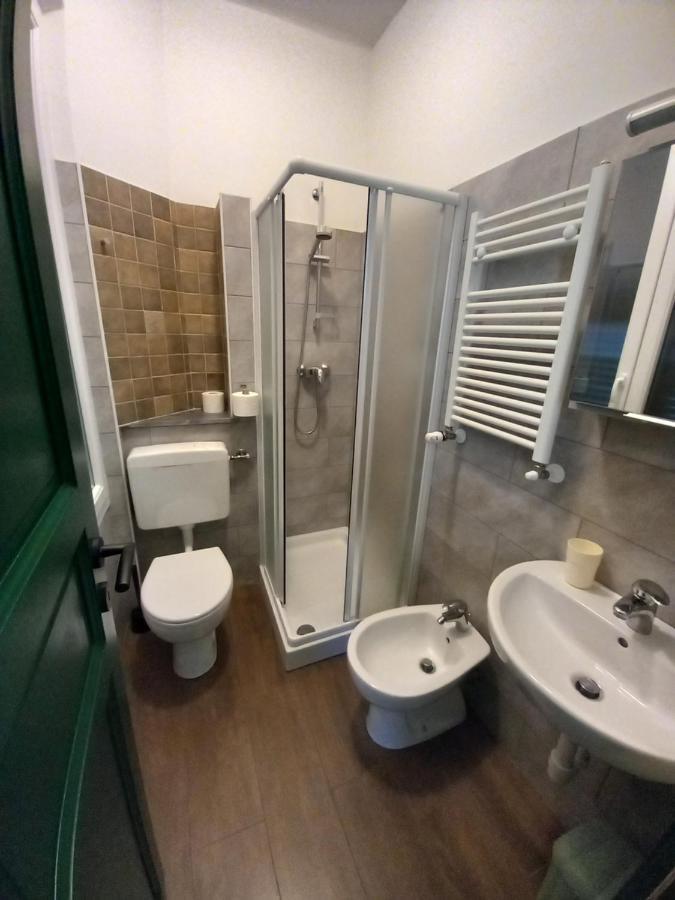 Celtic House B&B Varazze Bagian luar foto